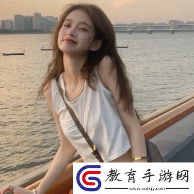 往小洞里放水果榨果汁會(huì)怎樣