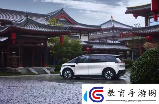 極氪MIX純電MPV最新官圖公布
