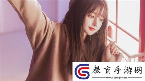 含苞欲放的桃花那是春天的嘴唇吧