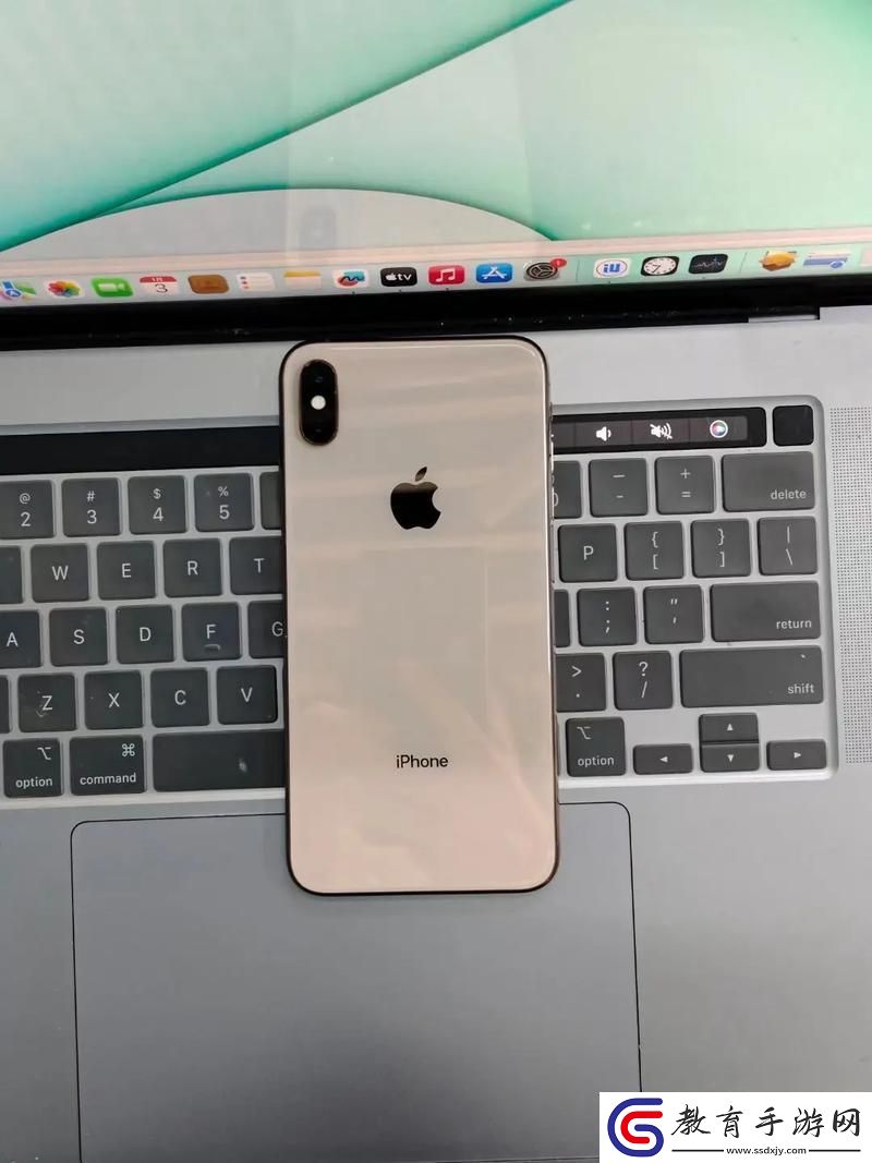 iPhone