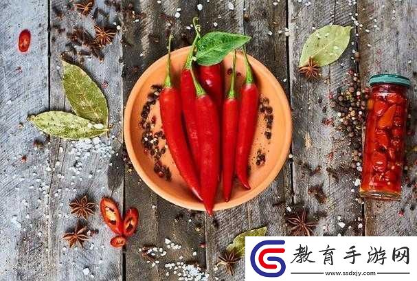 成品大香蕉煮小辣椒