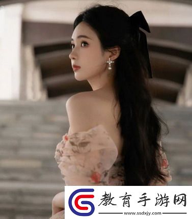 香蕉榴蓮絲瓜草莓黃瓜歌詞