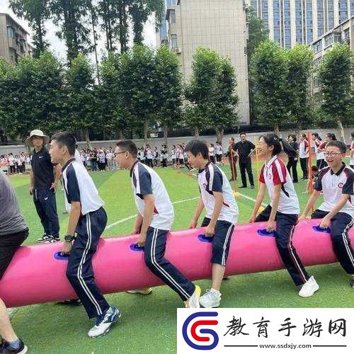 告別體驗純凈版超級凌亂的校園運動會