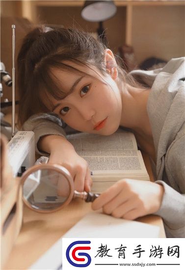 我學(xué)生的媽媽雙字ID4
