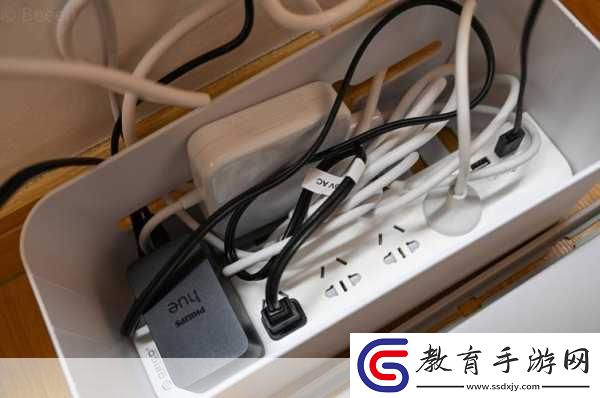 班長成為全班的插座新增高清畫質