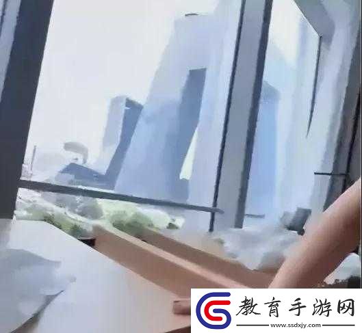 張津瑜落地窗酒店個性化設(shè)計方案呈現(xiàn)