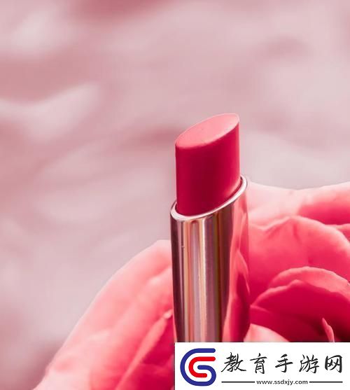“YSL857美妝界的蜜桃炸彈壇的驚世一跳！”！