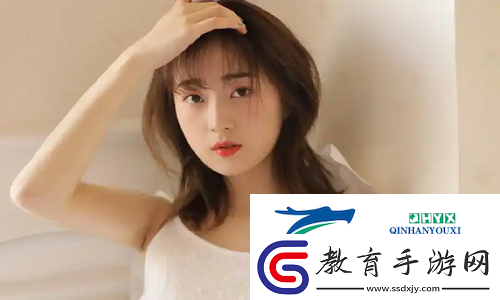 女學生被c扒衣服