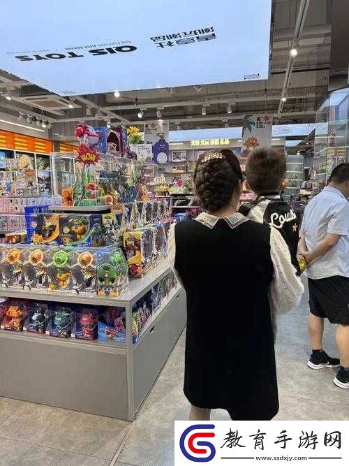 帶小玩具逛街的感覺怎么形容之獨特體驗與有趣發現
