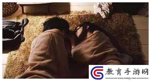 男生女生在一起嗟嗟嗟原聲