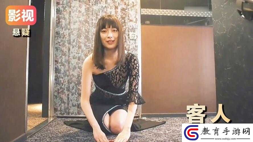 當(dāng)跪著的主人走到面前時