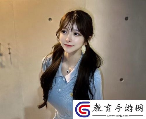 一面膜胸口一面吻