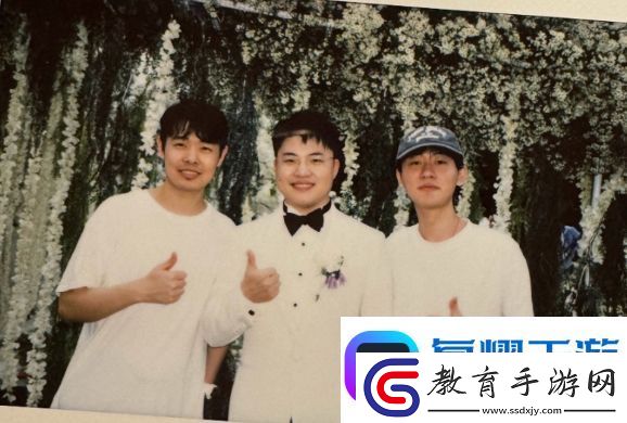 Uzi給老婆補辦豪華婚禮