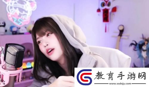 周淑怡直播找人玩游戲