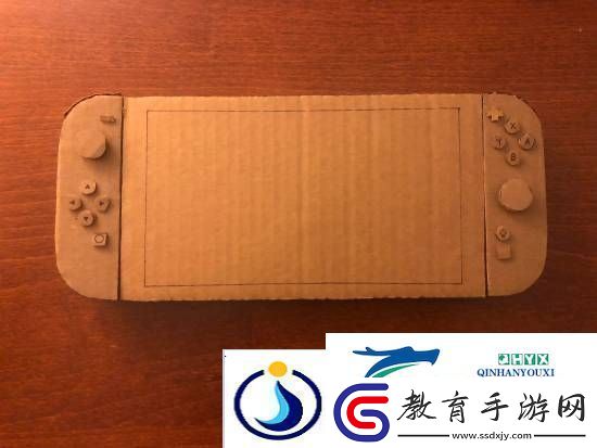友自制Switch2原尺寸模型！細節還原原來這么大